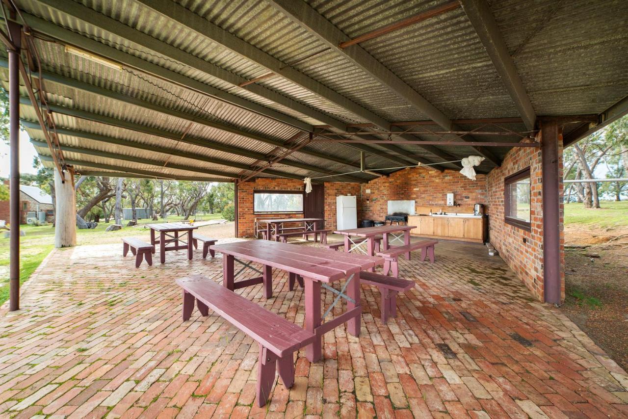 Grampians Pioneer Cottages Halls Gap Eksteriør billede